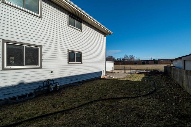 4226 S Pennsylvania AVENUE, Saint Francis, WI 53235