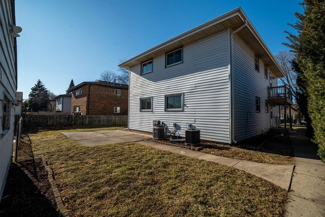 4226 S Pennsylvania AVENUE, Saint Francis, WI 53235