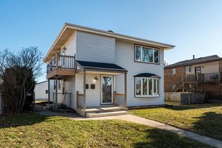 4226 S Pennsylvania AVENUE, Saint Francis, WI 53235