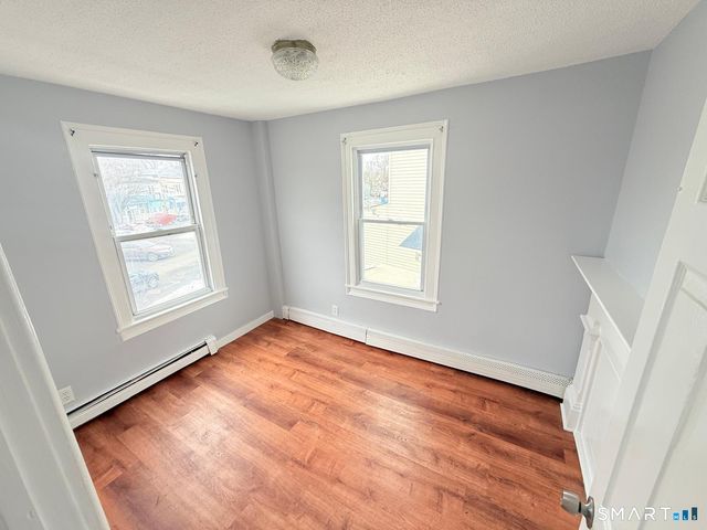 240 Wood Avenue 2, Bridgeport, CT 06605