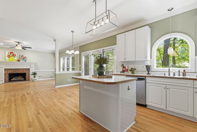 4900 Devils Ridge Court, Holly Springs, NC 27540