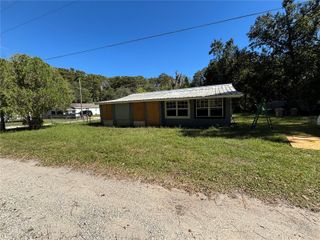 11234 BAY STREET, Leesburg, FL 34788