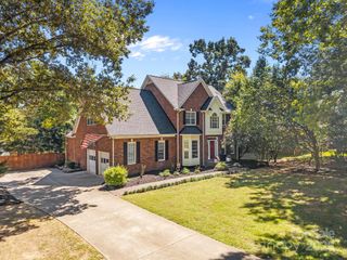 1237 Hawthorne Drive, Indian Trail, NC 28079