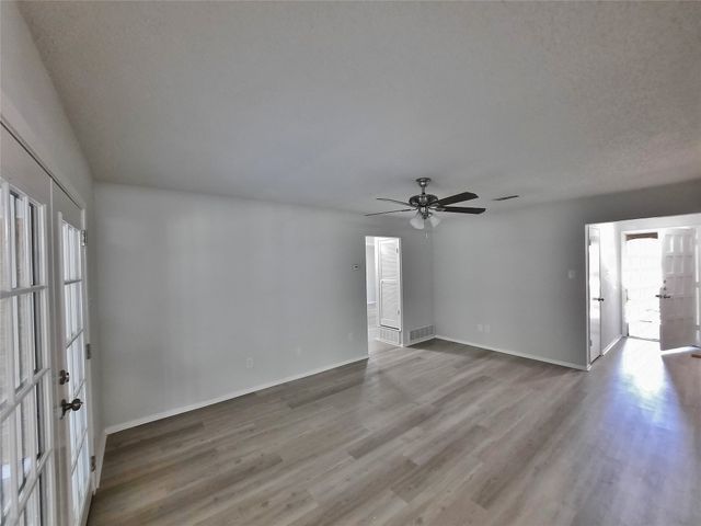 6804 Echo Hill Drive, Watauga, TX 76148