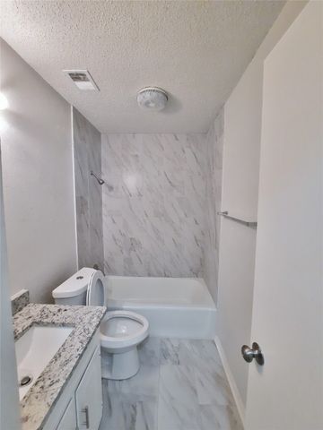 6804 Echo Hill Drive, Watauga, TX 76148