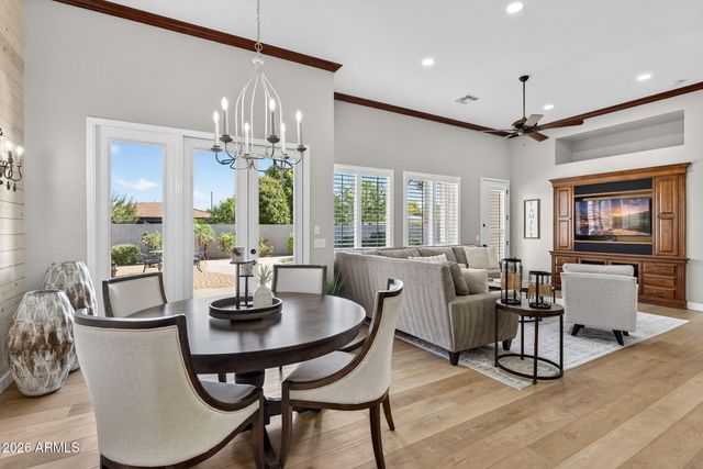 654 E HAMPTON Court, Gilbert, AZ 85295