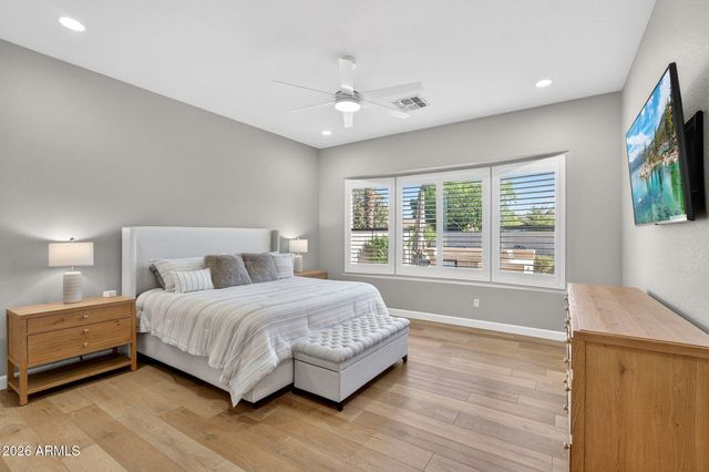 654 E HAMPTON Court, Gilbert, AZ 85295