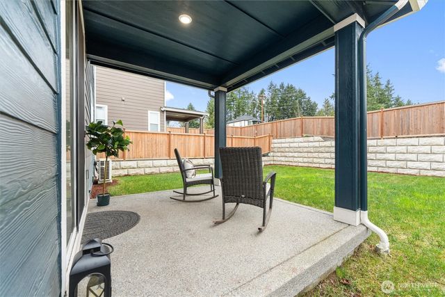 28015 40th Place S, Auburn, WA 98001