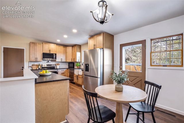 609 Crestridge Avenue, Colorado Springs, CO 80906