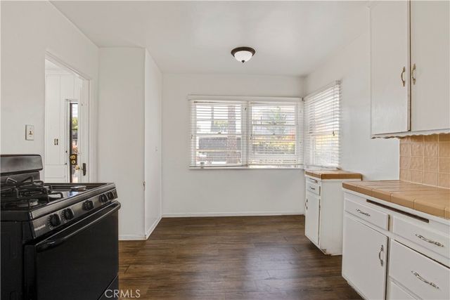 1936 20th, Santa Monica, CA 90404