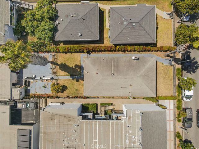 1936 20th, Santa Monica, CA 90404