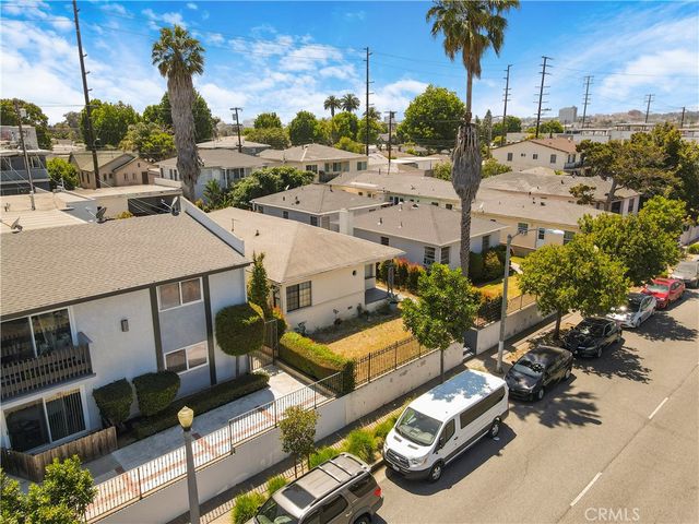 1936 20th, Santa Monica, CA 90404