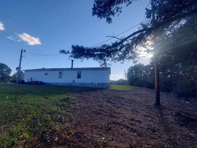 305 Gray Hawk Community Park Road, Mckee, KY 40447