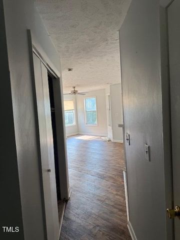 1006 Brookhollow Drive 8, Fayetteville, NC 28314