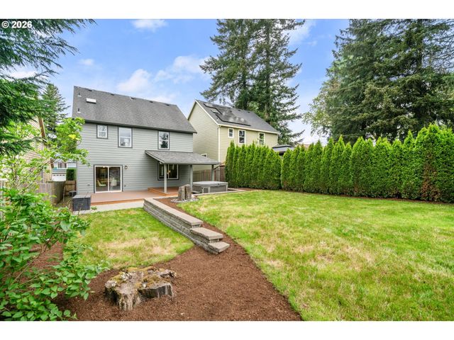 21936 Ne COUCH St, Gresham, OR 97030