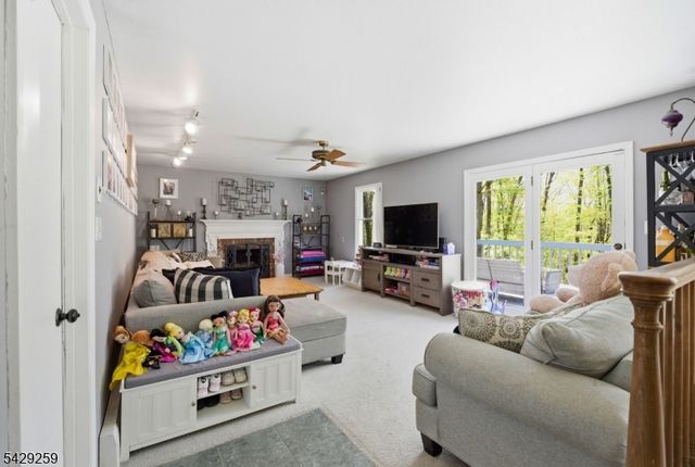 63 Skyline Dr, Sparta Twp., NJ 07871