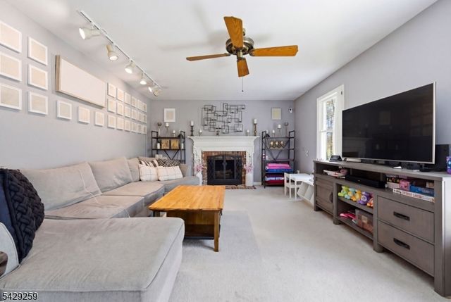 63 Skyline Dr, Sparta Twp., NJ 07871