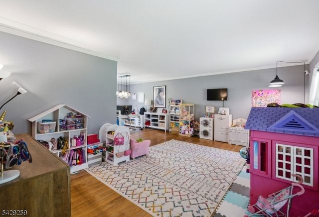 63 Skyline Dr, Sparta Twp., NJ 07871