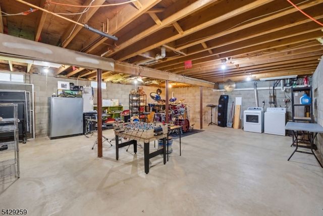 63 Skyline Dr, Sparta Twp., NJ 07871