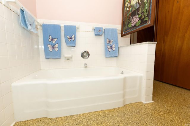 1314 Reiter Drive, Evansville, IN 47712