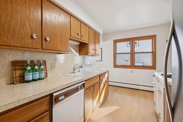 5140 16th Avenue S, Minneapolis, MN 55417