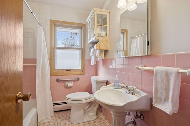 5140 16th Avenue S, Minneapolis, MN 55417