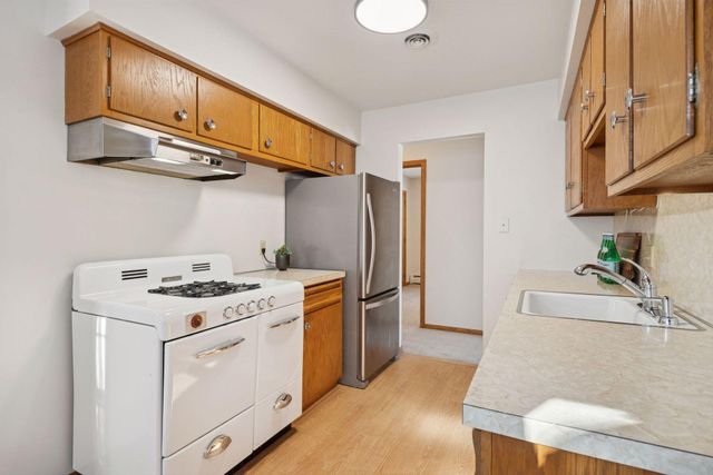 5140 16th Avenue S, Minneapolis, MN 55417