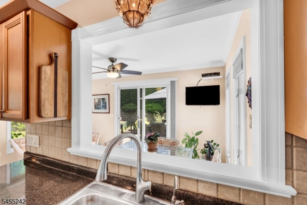 20 Edgemere Ave, Mount Arlington Boro, NJ 07856 — photo 4