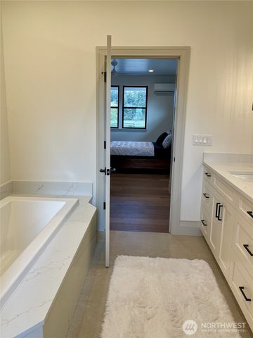 11 Dover Lane, Sequim, WA 98382
