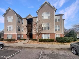 2501 Huntscroft Lane 203, Raleigh, NC 27617