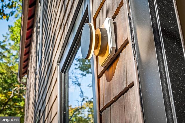 4629 KESWICK RD, Baltimore, MD 21210