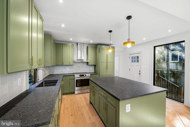 4629 KESWICK RD, Baltimore, MD 21210