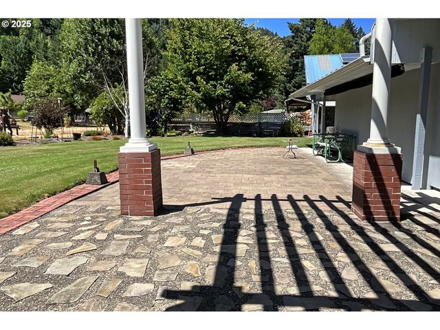 46386 HIGHWAY 58, Westfir, OR 97492