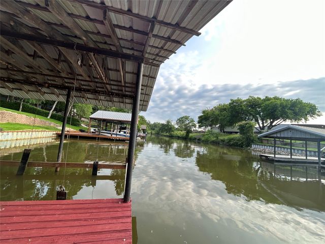 115 Cottonwood Trail, Gun Barrel City, TX 75156