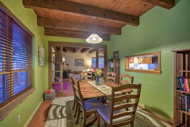 801 Sandia Road NW, Albuquerque, NM 87107