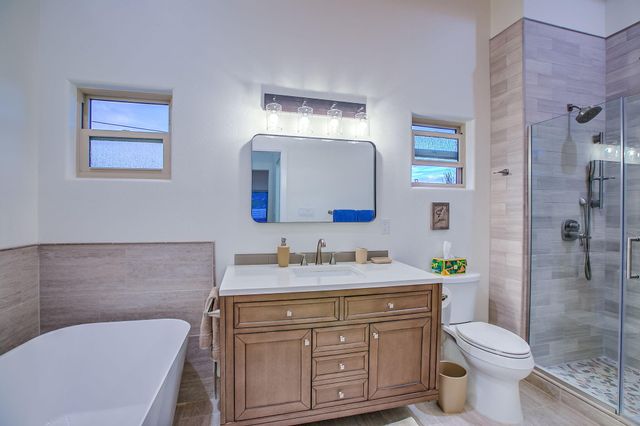 801 Sandia Road NW, Albuquerque, NM 87107