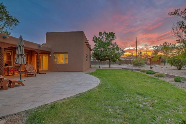 801 Sandia Road NW, Albuquerque, NM 87107