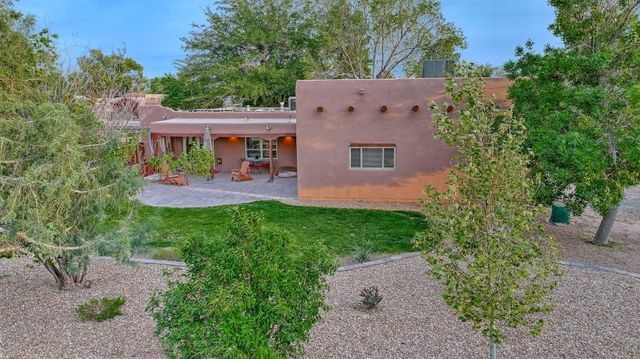 801 Sandia Road NW, Albuquerque, NM 87107