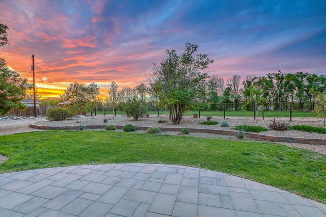 801 Sandia Road NW, Albuquerque, NM 87107