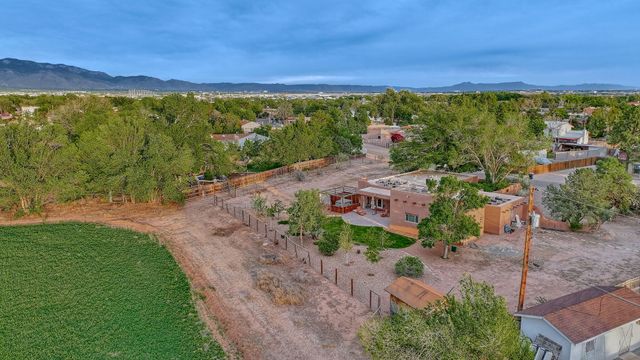801 Sandia Road NW, Albuquerque, NM 87107