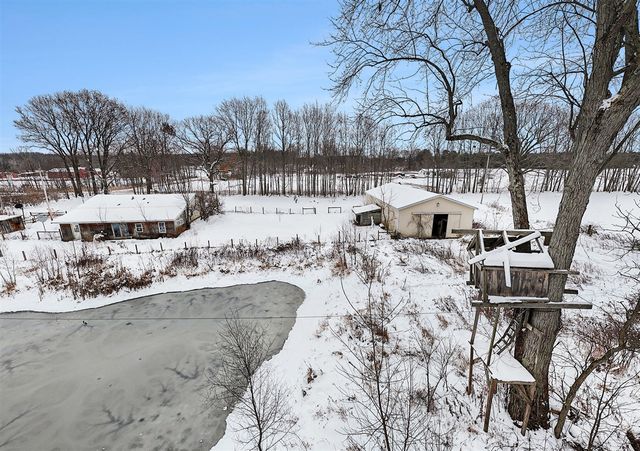 4010 S Brown Road, Sidney, MI 48885