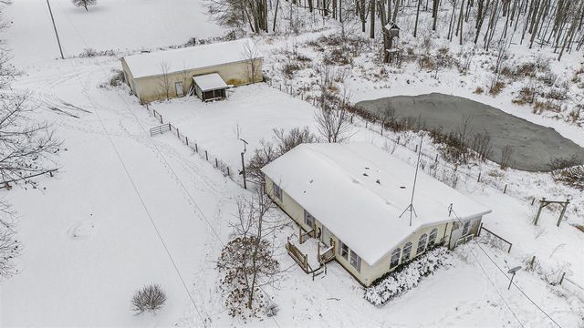 4010 S Brown Road, Sidney, MI 48885