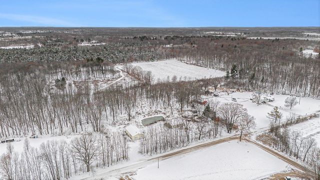 4010 S Brown Road, Sidney, MI 48885