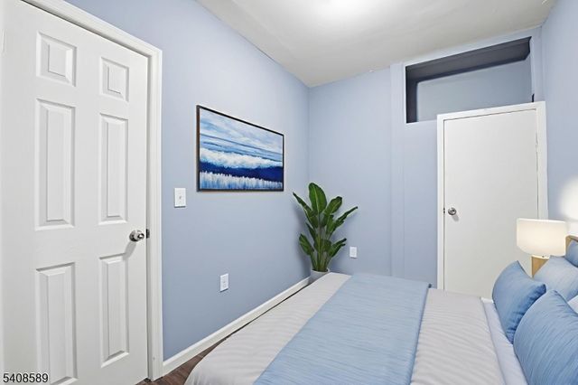 206 Clark Pl, Elizabeth City, NJ 07206