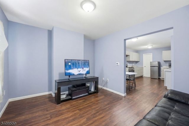 206 Clark Pl, Elizabeth City, NJ 07206