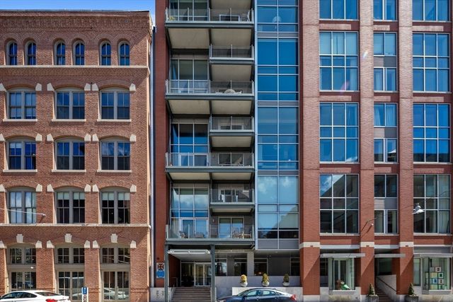 25 Channel Center St 1107, Boston, MA 02210