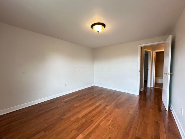 5726 Beechcroft Road, J, Columbus, OH 43229