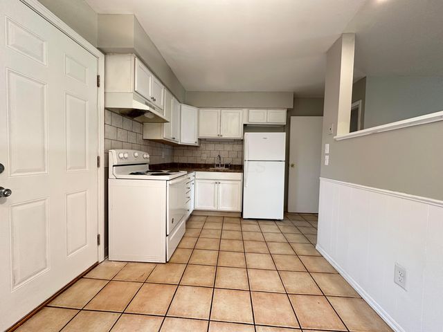 5726 Beechcroft Road, J, Columbus, OH 43229