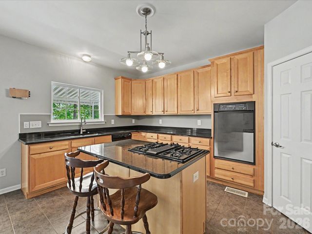 152 Lighthouse Road, Mount Holly, NC 28120