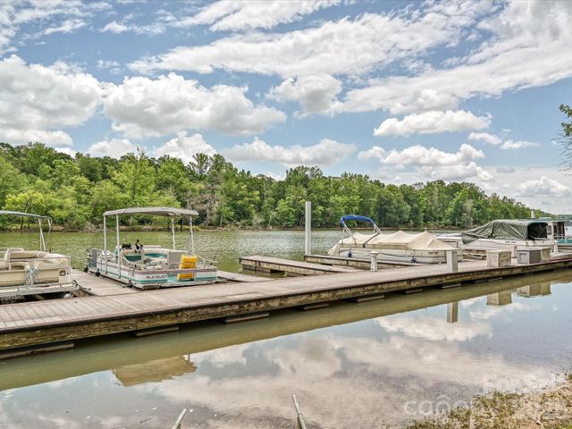 152 Lighthouse Road, Mount Holly, NC 28120